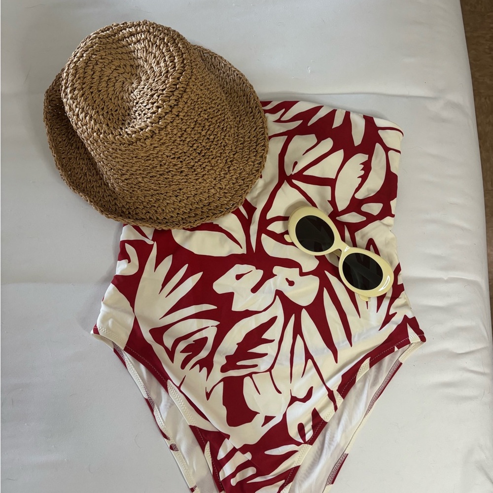 Red and White Leaf Print Swimsuit